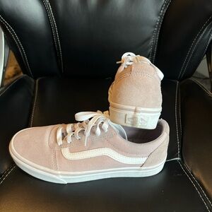 Woman’s Old Skool Vans